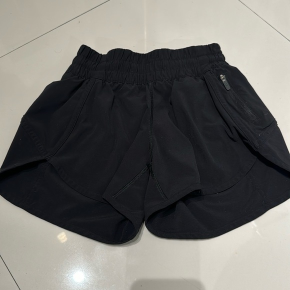 Black Lululemon shorts 🖤 - Picture 1 of 4
